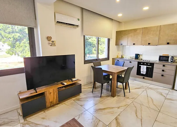 Mimi's Sunny アパート